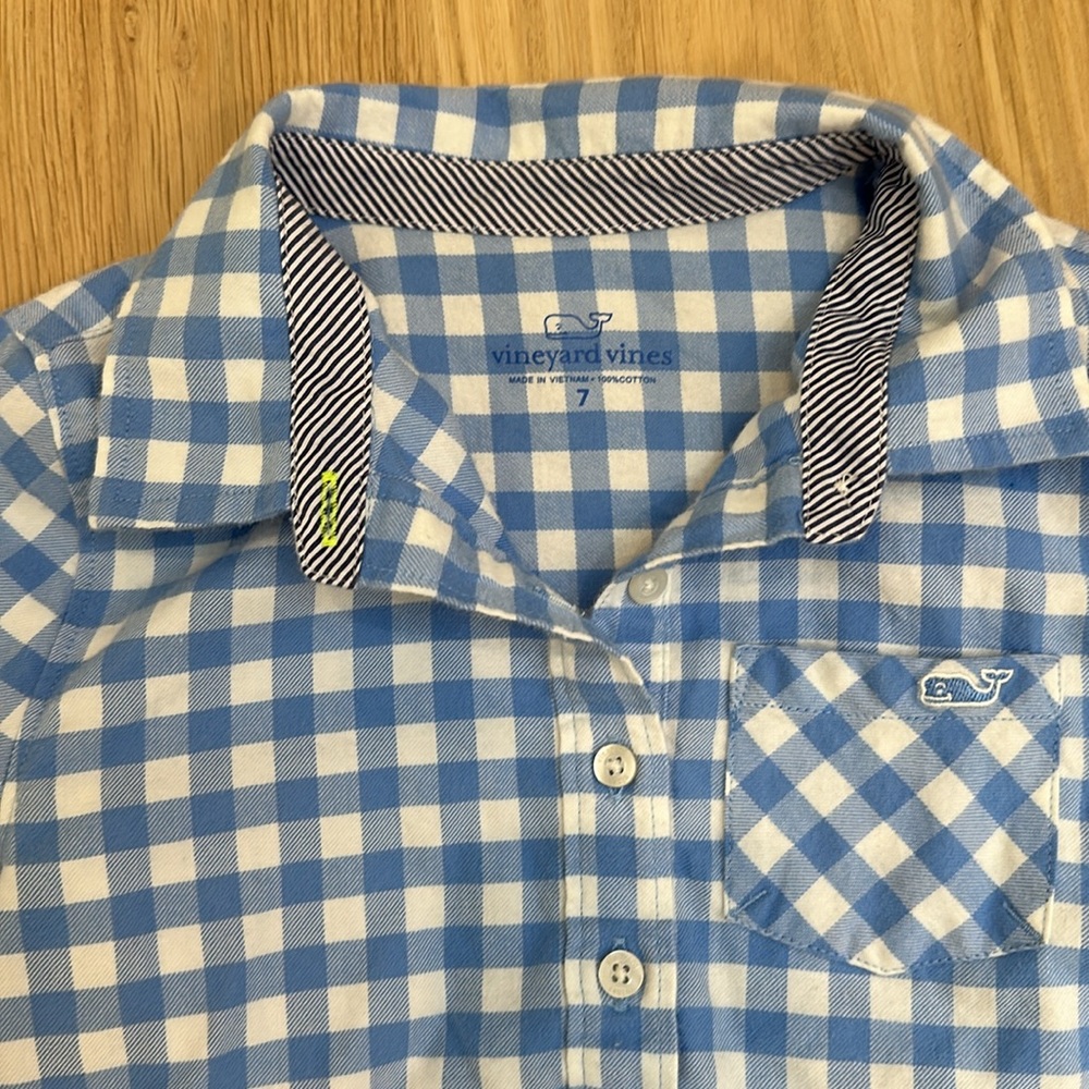 Girls sz 7 vineyard vines flannel dress - Picture 2 of 4
